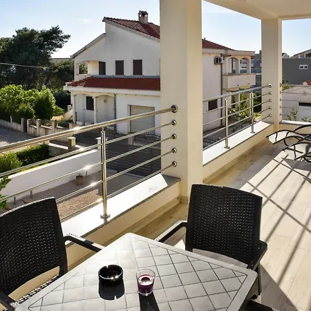 Villa Carlotta Zadar Exterior photo