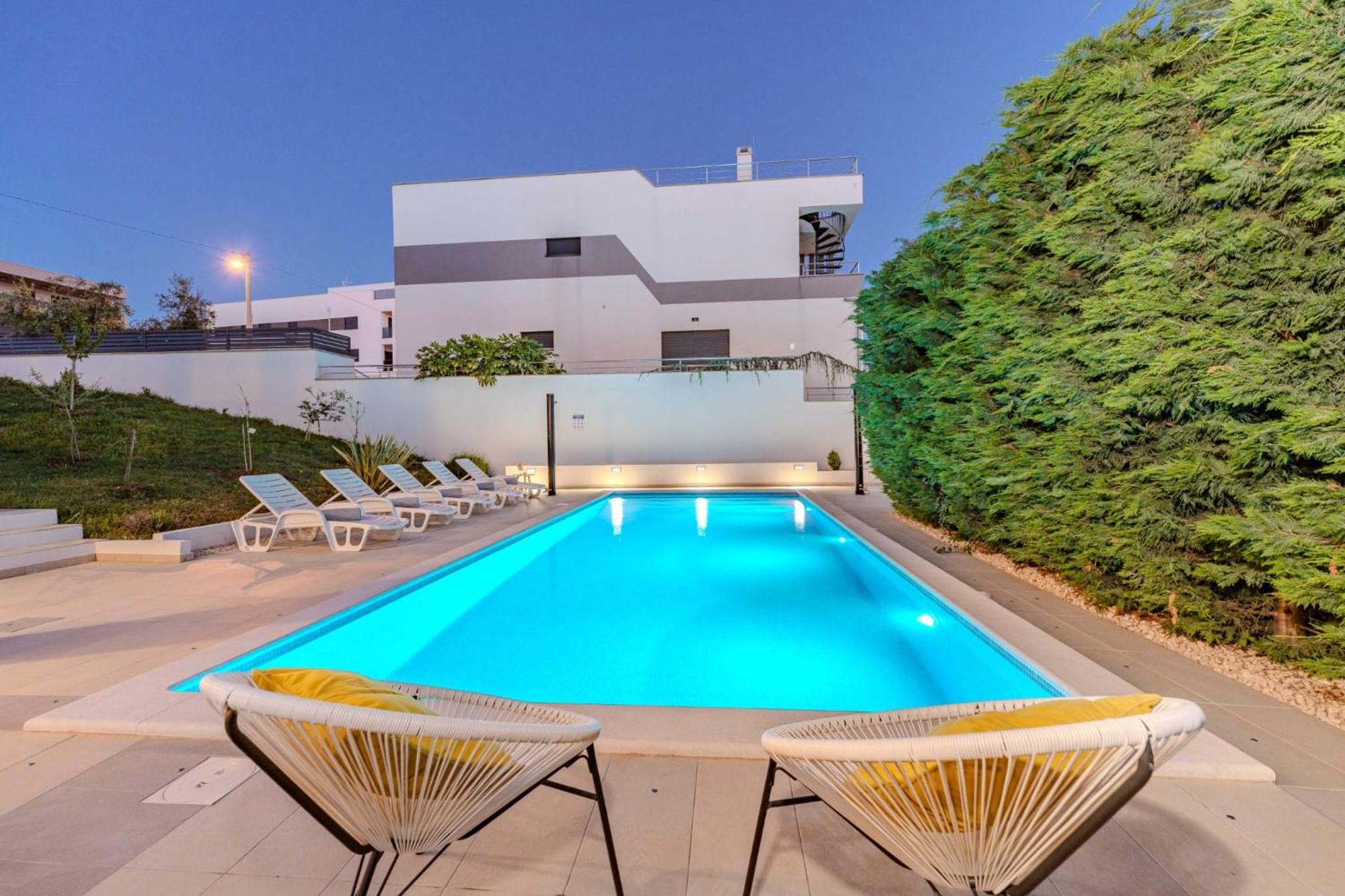 Carlotta Appartement *
