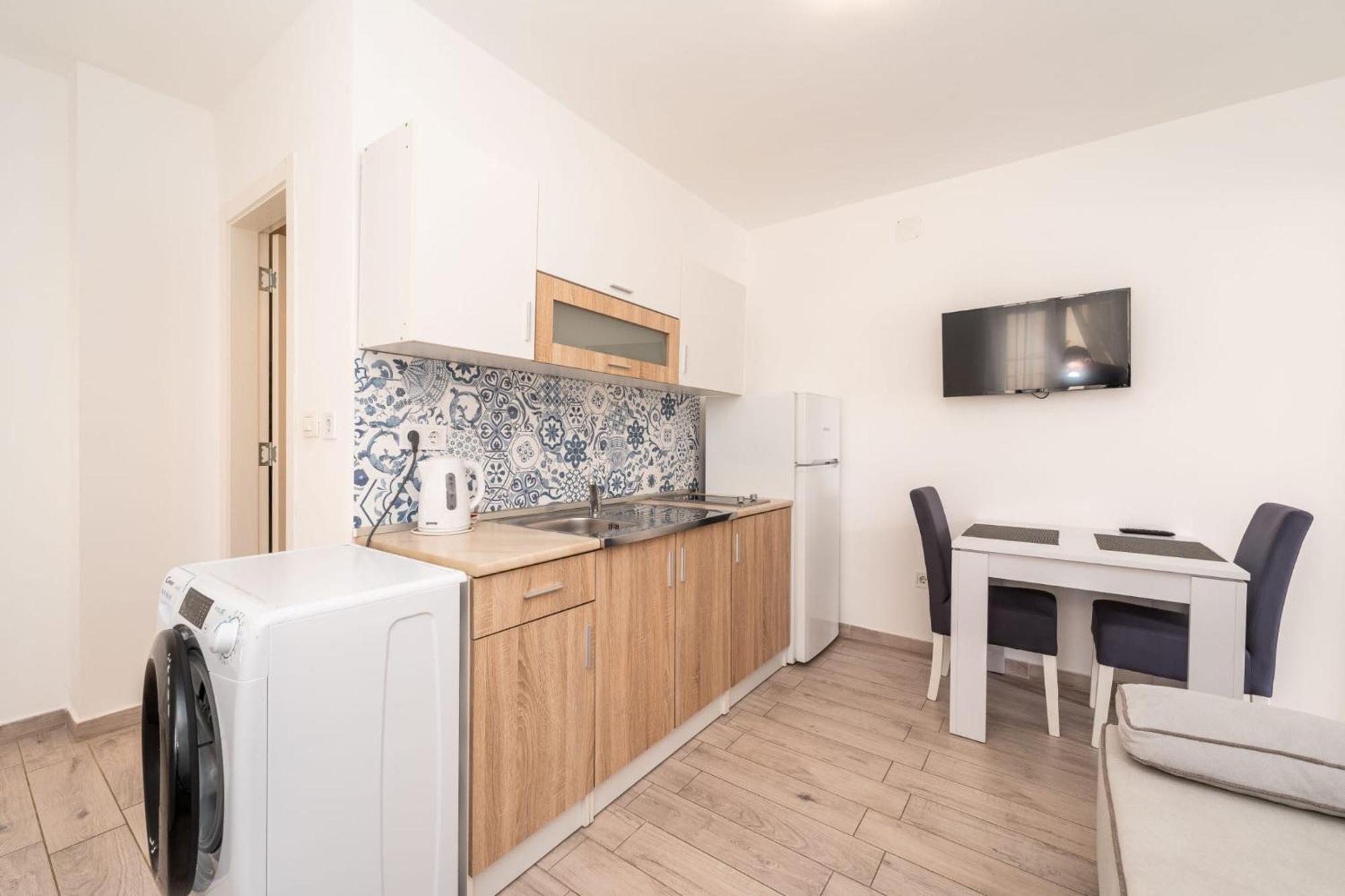 Carlotta Appartement *